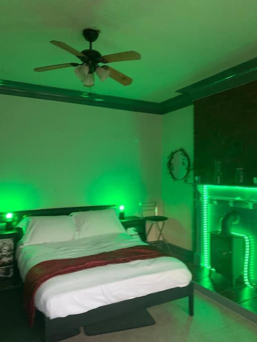 Family Holiday Home Blackpool Buitenkant foto