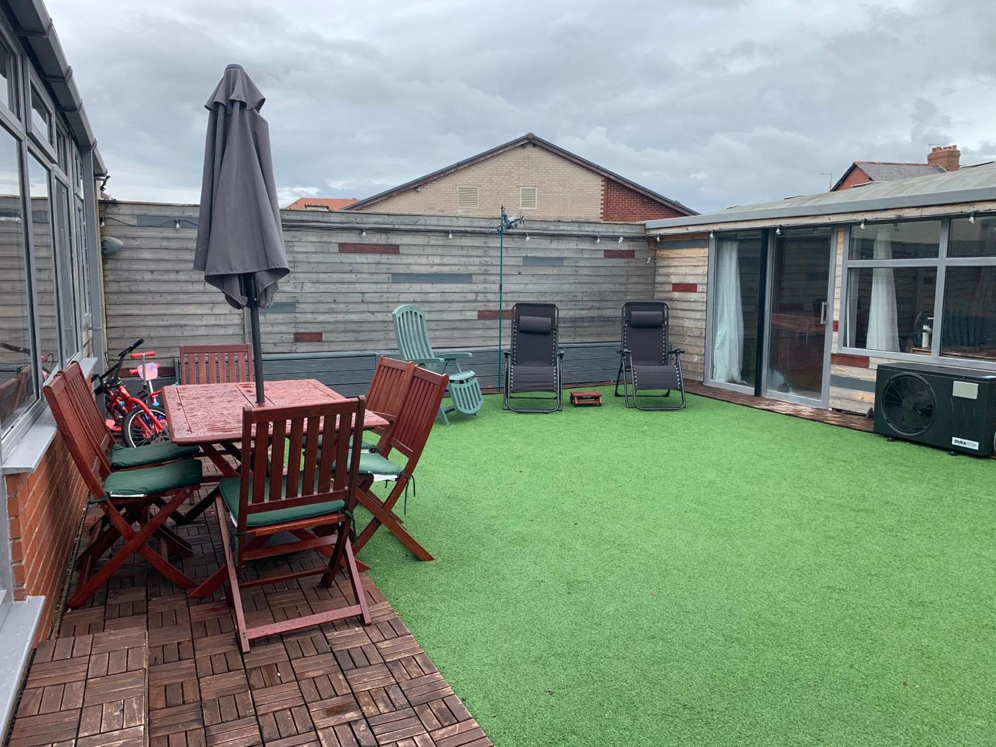 Family Holiday Home Blackpool Buitenkant foto
